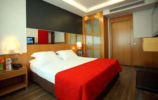 HABITACION BARCELONA HORA PAREJA habitacion barcelona hora pareja: