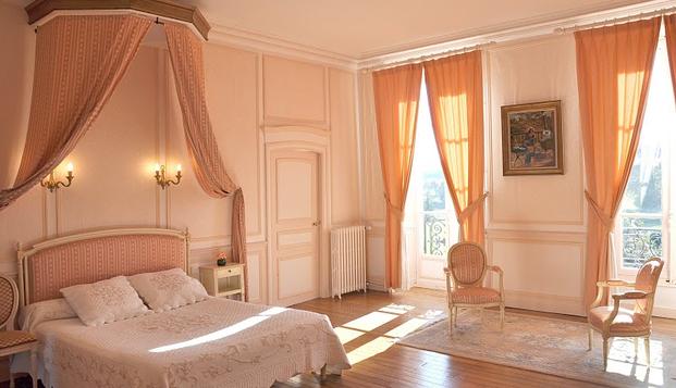 hotel Château de la FoltièreLe Chatellier (35)