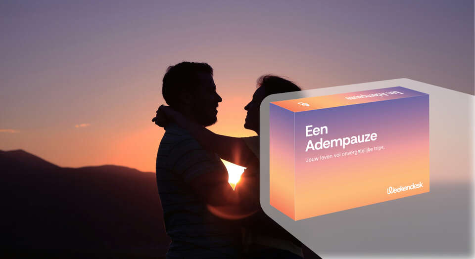 Geschenkdoos 'Romantische huwelijksreis mini-vakantie' van Weekendesk, het perfecte trouwcadeau voor pasgetrouwden.