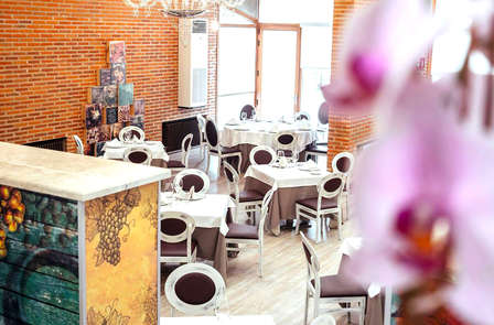 Romantisme avec dîner et bouteille de cava à Tordesillas