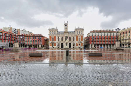 Ontspanning aan de oevers van de Duero, in Tordesillas, Castilië en León
