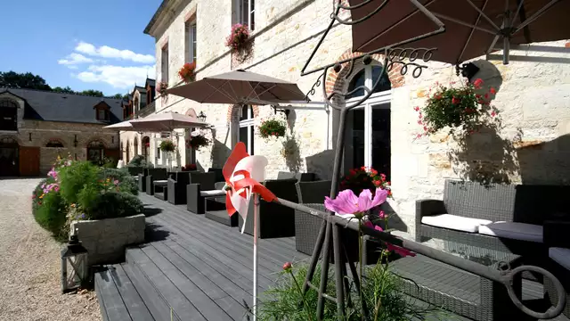 Séjour détente en chambre deluxe avec spa, proche de Reims