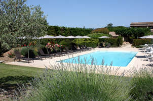 Hotel Ibis Isle Sur La Sorgue Hotel Ibis Isle Sur La Sorgue