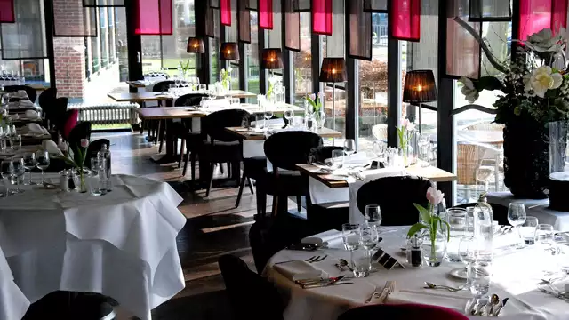 Culinaire minivakantie met rondvaart door Giethoorn vanaf nachten
