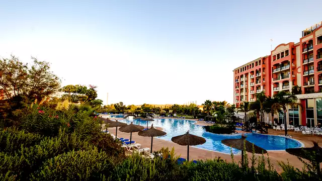 Escapada con media pension y spa nocturno en un entorno privilegiado