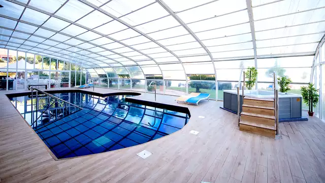 Escapada romantica con cena cava y acceso a la zona relax en un en Alicante
