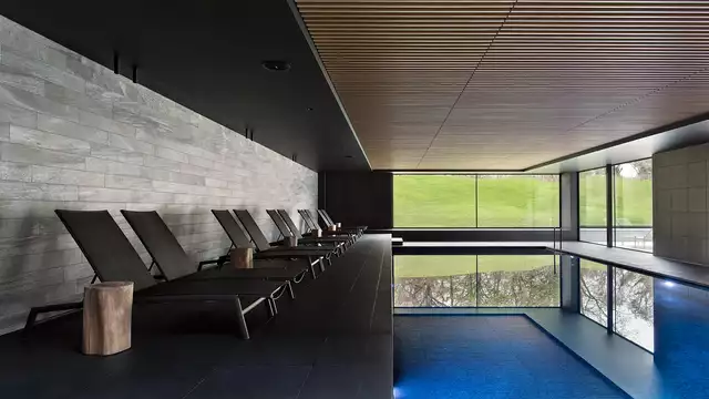 Ontspan in de spa en slaap in een Luxevilla