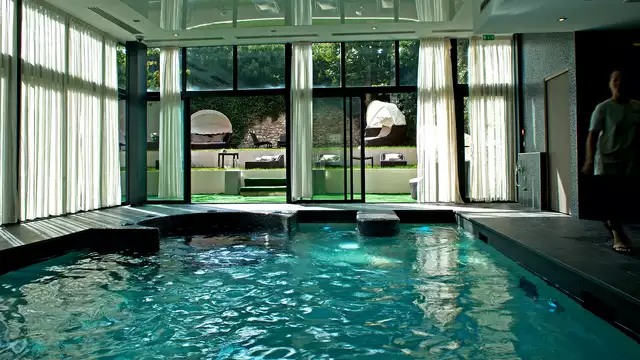 Relájate en suite durante una estancia 4* en pleno corazón de Chartres