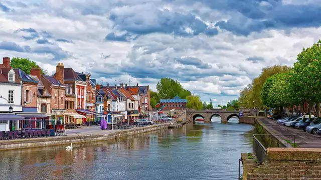 Séjour confort aux portes d'Amiens