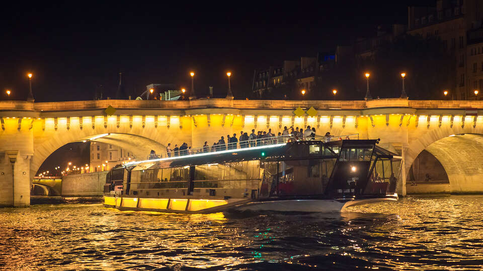 Week-end a Paris avec diner-croisiere sur la Seine