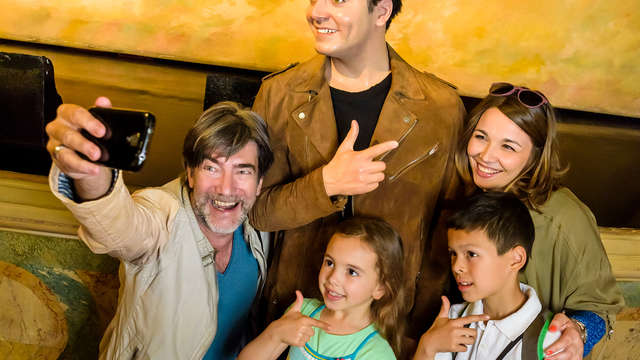 Estancia con entrada para el museo Grévin