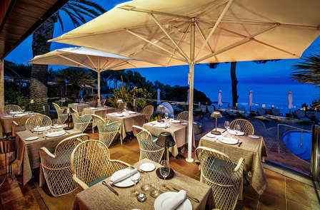 Dîner romantique sur la Costa Brava