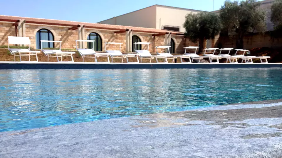 Descubre Salento Alojate en una finca tipica y degusta aceites locales