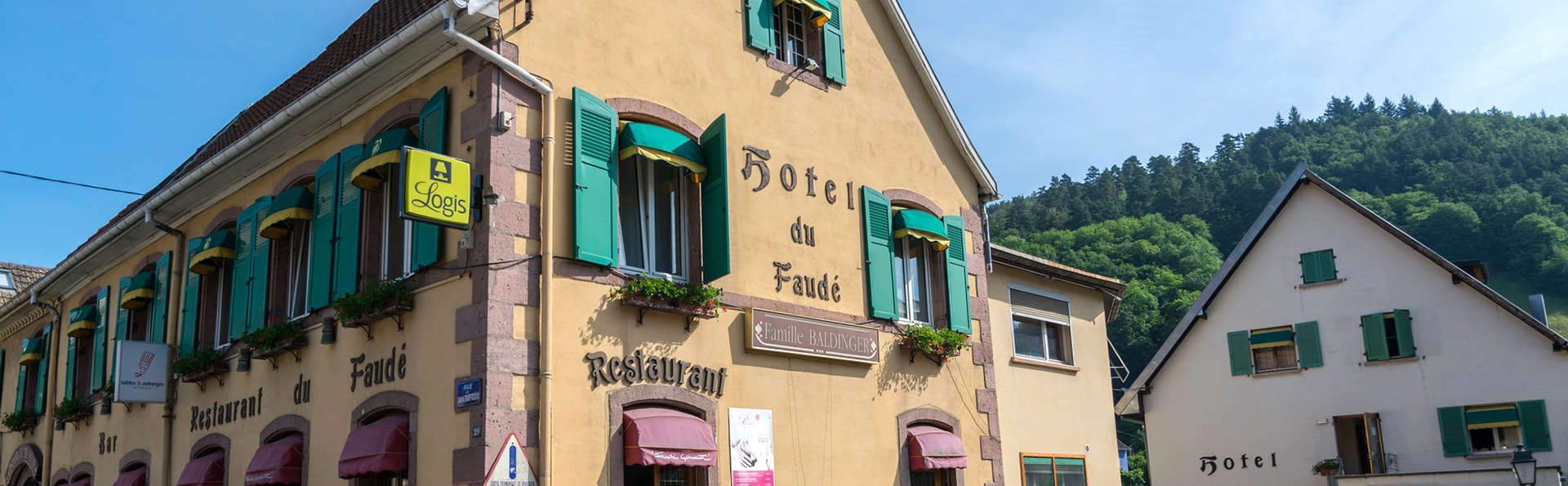 Parenthèse gourmande et détente avec jaccuzi en chambre en Alsace