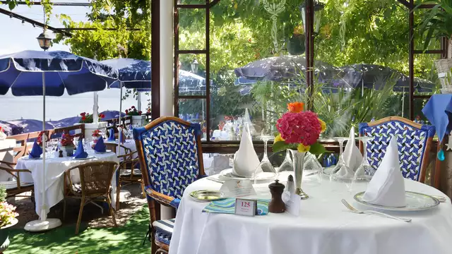Week-end avec dîner en bord de lac, à Evian-les-Bains