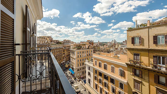 ¡Hermoso hotel boutique en el centro de Roma, con una terraza panorámica!