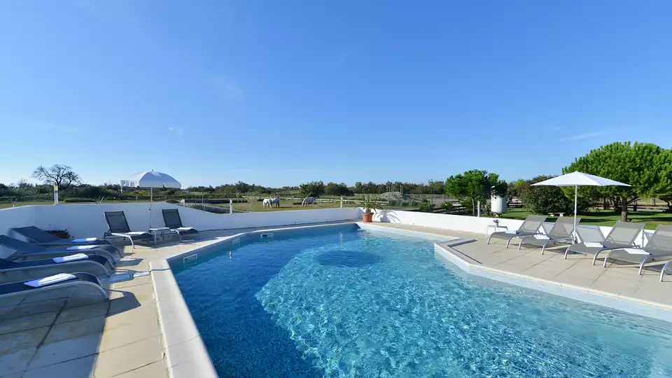 Detente avec seance de jacuzzi prive aux Saintes-Marie-de-la-Mer