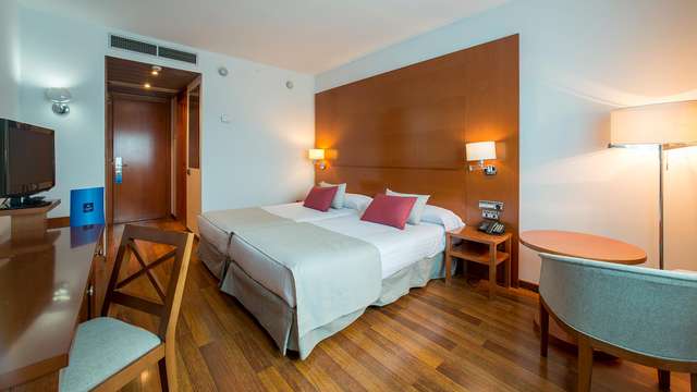 Escapada con encanto en pleno centro de Murcia con desayuno y salida tardía