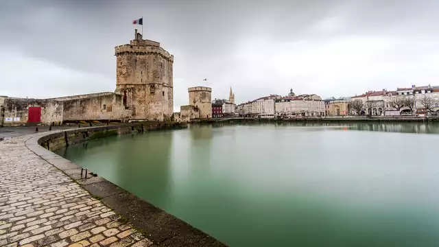 Visitez les Tours de La Rochelle