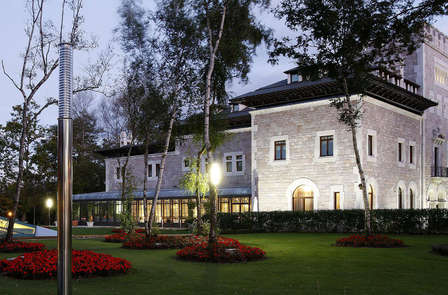 Séjour relax en junior suite duplex au Bosque de la Zoreda à Oviedo