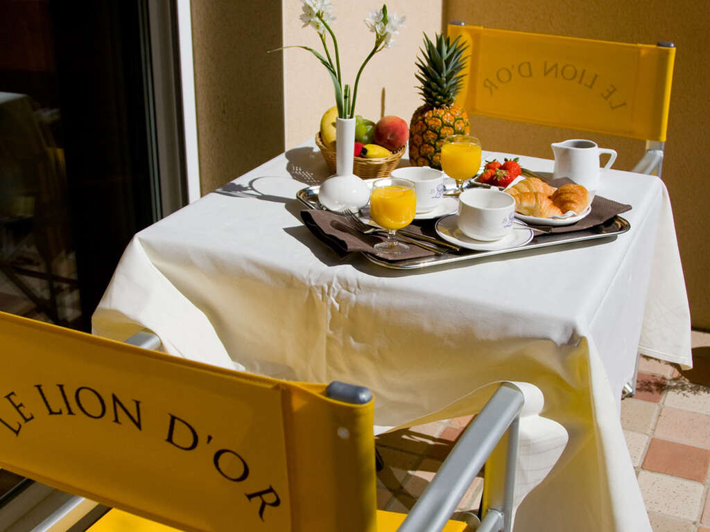 Week-end avec dîner et accès à l'espace détente à proximité du Mont Saint Michel - 11