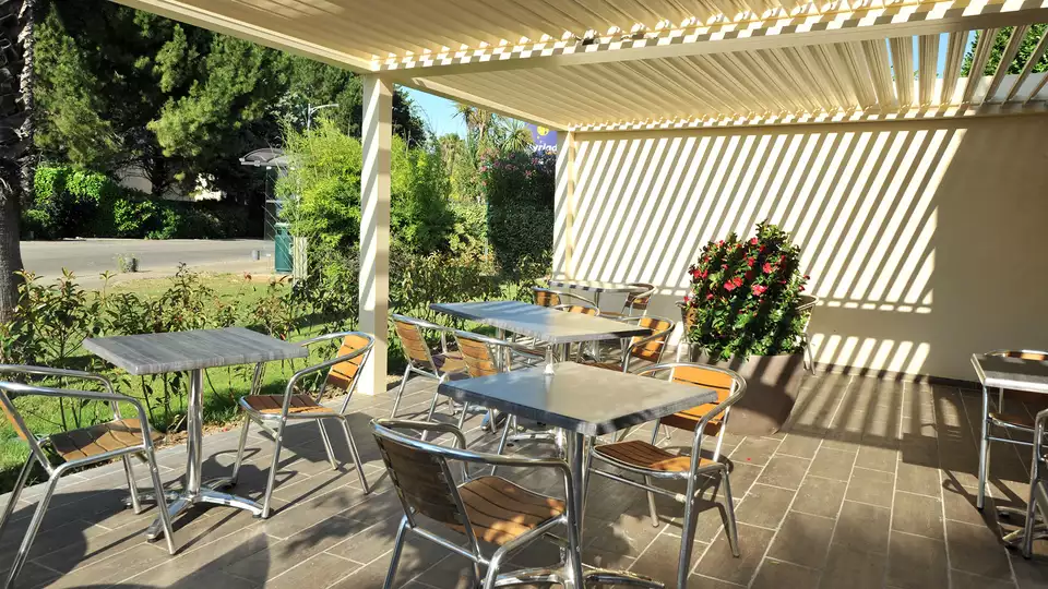 Oferta especial escapada romantica con cena en Nimes