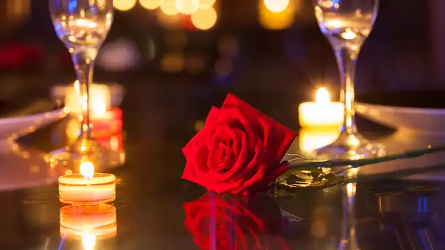 Soggiorno romantico con spa, cena e regali in camera a Toulouse