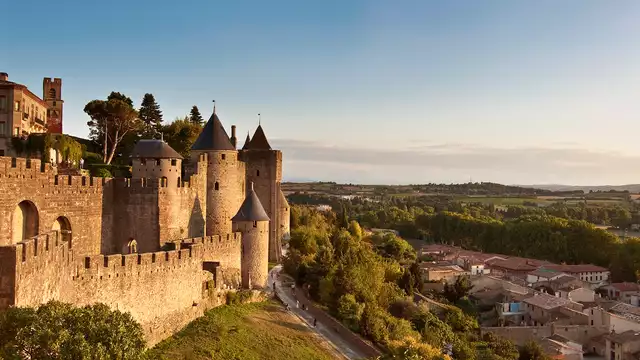 Week-end avec dîner et entrée au château et remparts de Carcassonne