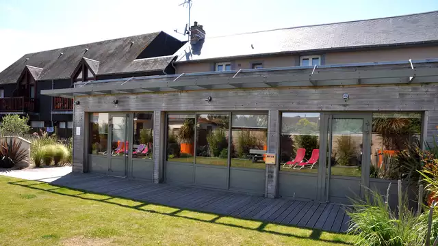 Week end romantico con cena di cappe sante normanne Saint-Jacques a Courseulles-sur-Mer