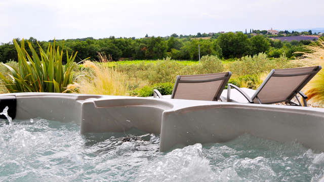 Week end romantico con idromassaggio privato in Provenza