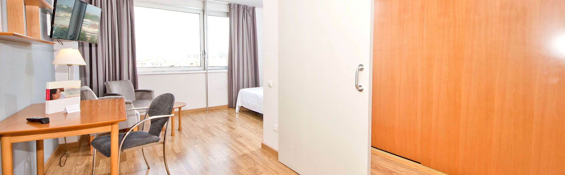 Aparthotel Atenea Valles - EDIT_NEW_SUPERIOR.jpg