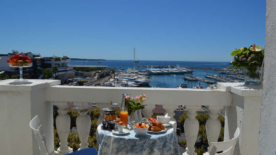 Overnachten met zicht op zee in Cannes