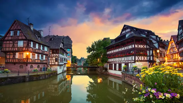 Descubre Estrasburgo y visita un viñedo alsaciano