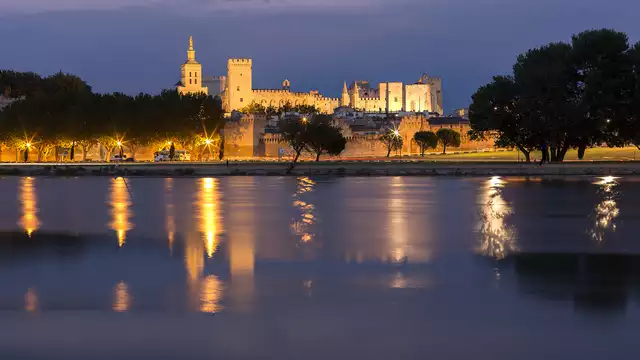 Fin de semana en familia en Avignon