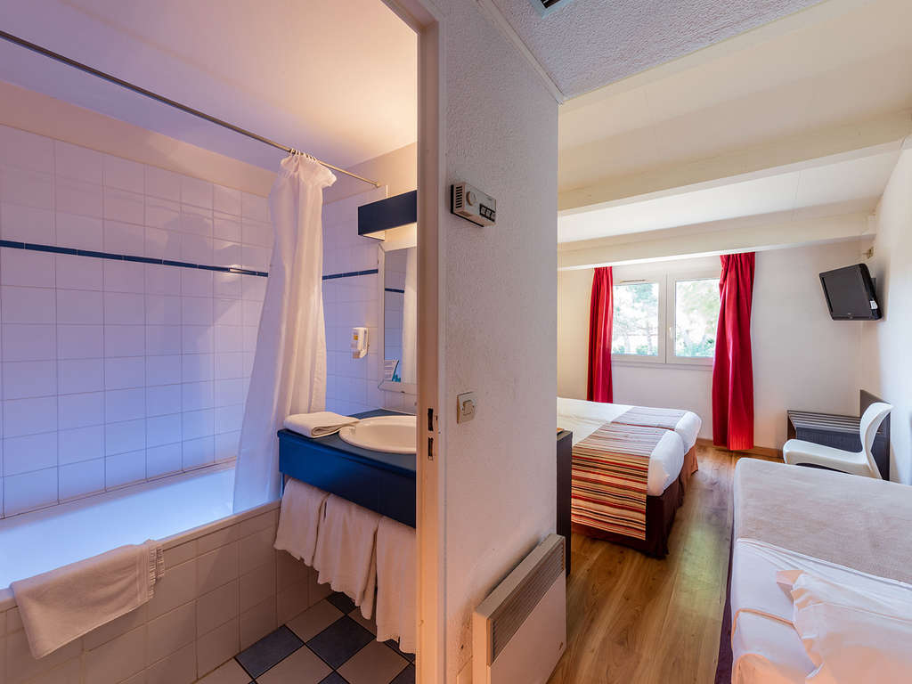 Repos et découverte au coeur d'Aigues-Mortes - 2* - 9