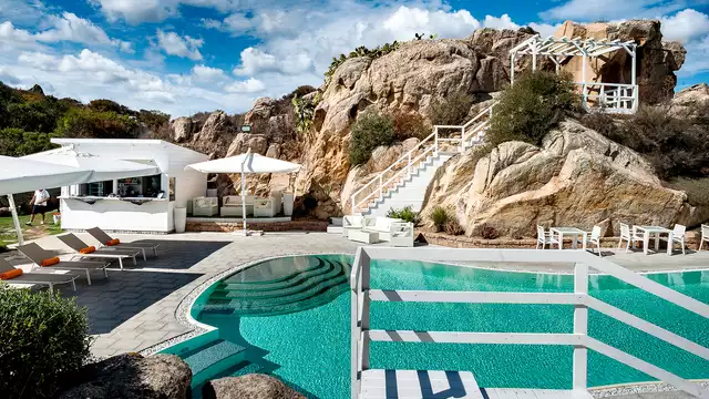 Hotel sur la Maddalena en demi-pension et avec un acces au spa inclus Adults Only