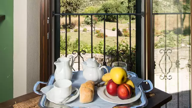 Vacanza in Sardegna in hotel con piscina e traghetto da Civitavecchia (8 notti)