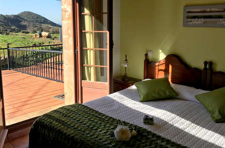 Romantiek in een mooi verblijf met wijn en chocolade in Cantabrië