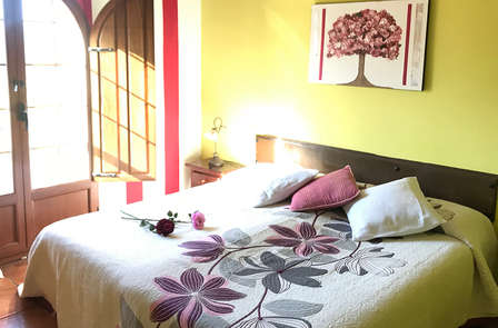 Vacances à la mer : Escapade romantique près de Santillana del Mar (à partir de 2 nuits)