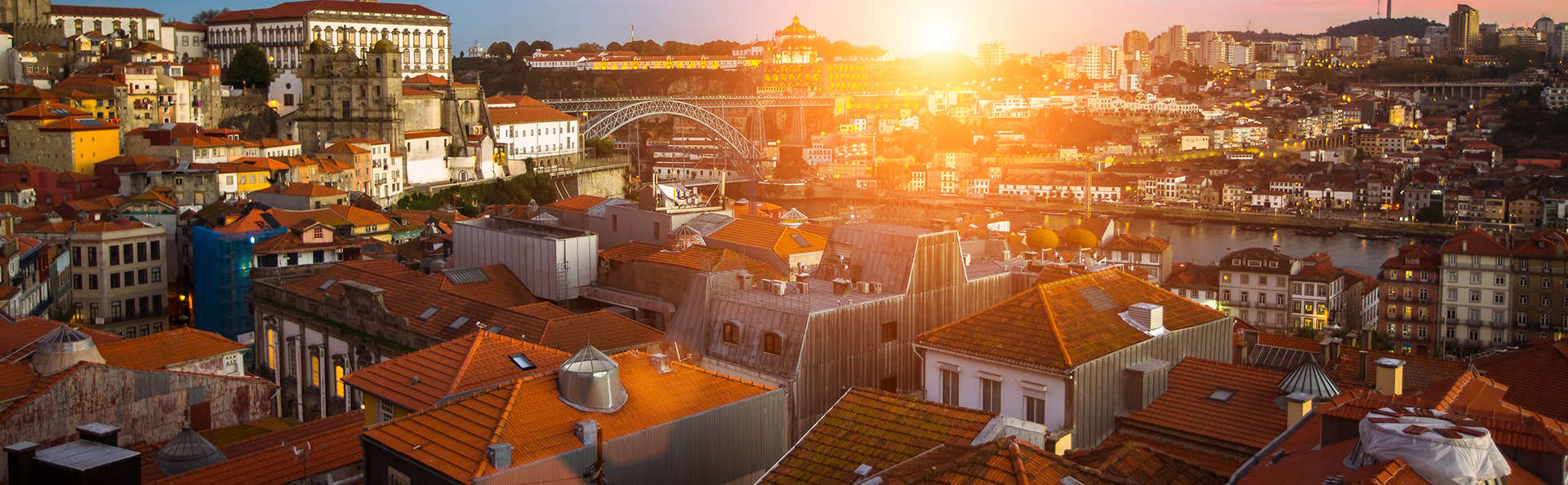 Séjour au cœur de Porto avec petit-déjeuner et dégustation de vins