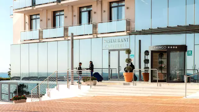 Escapada romántica con desayuno incluido en el Delta del Ebro