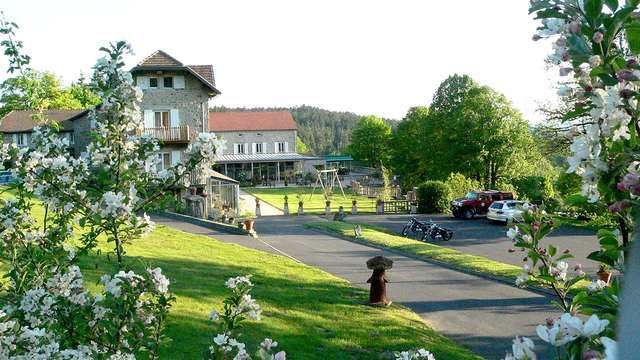 Le Fort Du Pré Hôtel 3 étoiles Restaurant Gastronomique Saint-bonnet-le-froid