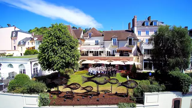 Quiétude et Spa dans la maison de famille à côté de l'Yonne