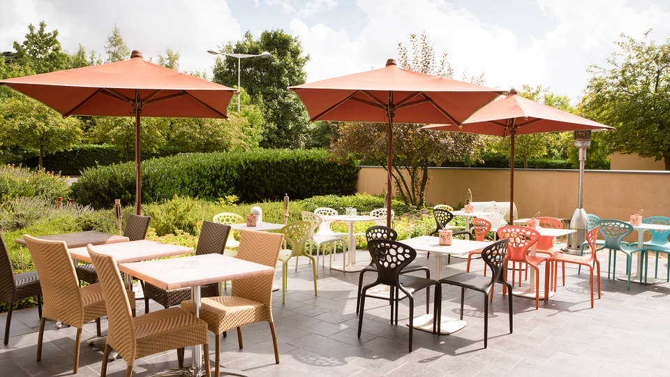 Novotel Suites Paris Roissy CDG - EDIT_NEW_Terrace.jpg