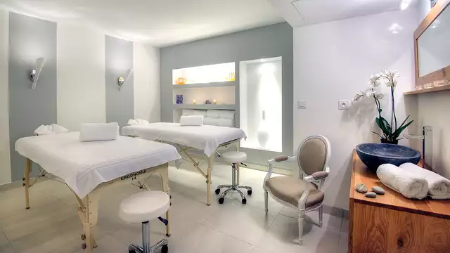 4* weekend met dagelijkse spa en 30-minuten duo massage in Cannes