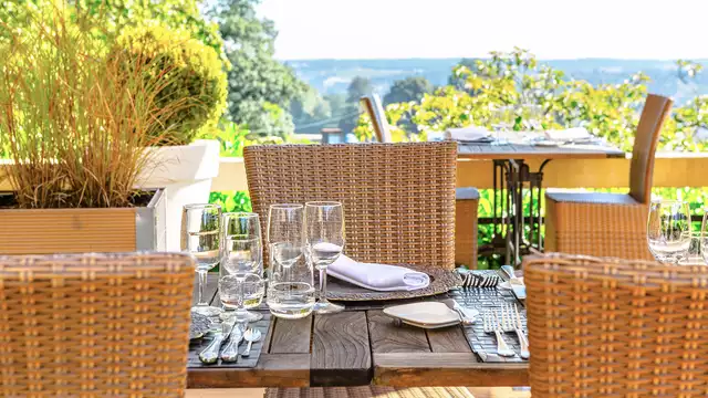 Séjour unique dans un château 4* à Namur avec un menu de chef à 3 plats