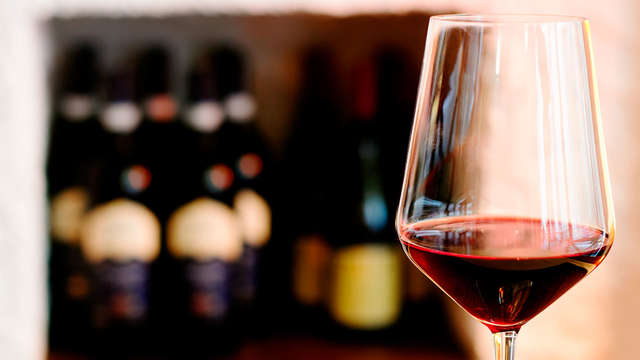 Estancia, con visita a la bodega y degustación, en las montañas de Valdobbiadene (desde 2 noches)