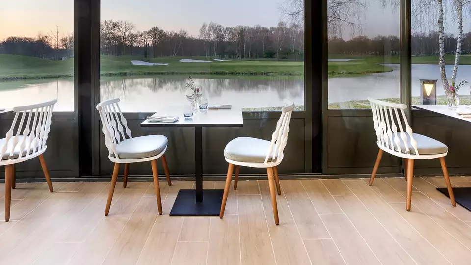 Soggiorno con cena in un ristorante gourmet nei pressi di Orleans