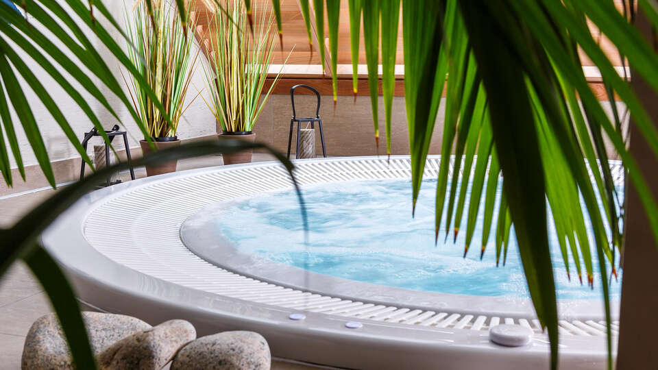 Word verliefd in Perros-Guirec waanzinnig romantisch met spa en romantische details