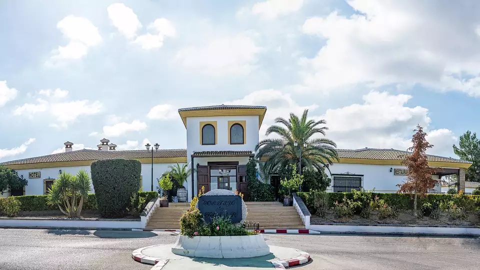 Escapada con toque romantico en casa de campo tipico andaluz